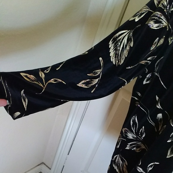 J.B.S top - Picture 4 of 7